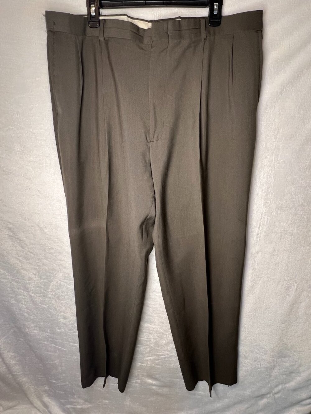 Christopher Cannes mens wool blend slacks 40w 31L